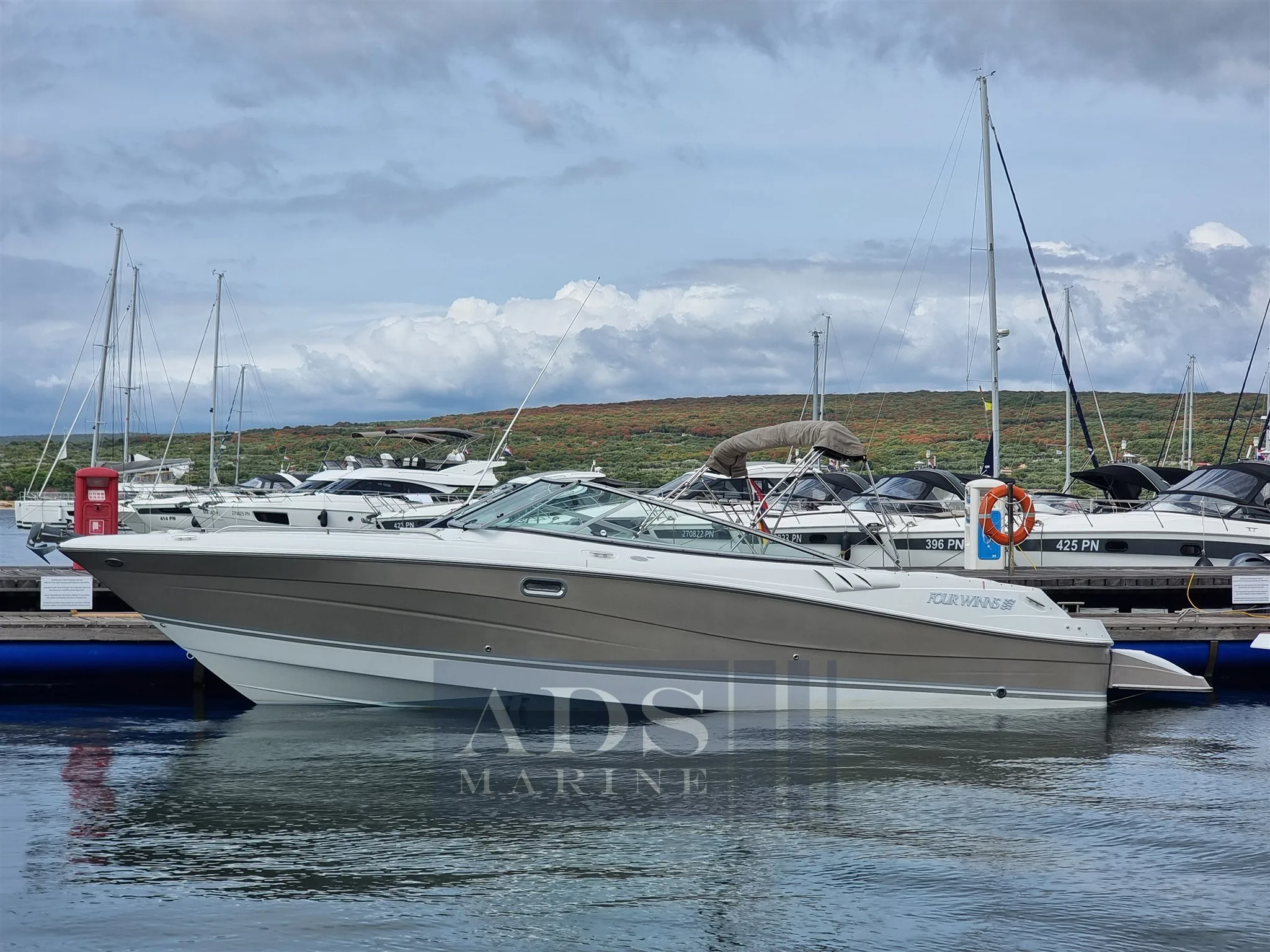 Four Winns Horizon 280 used - photo 1