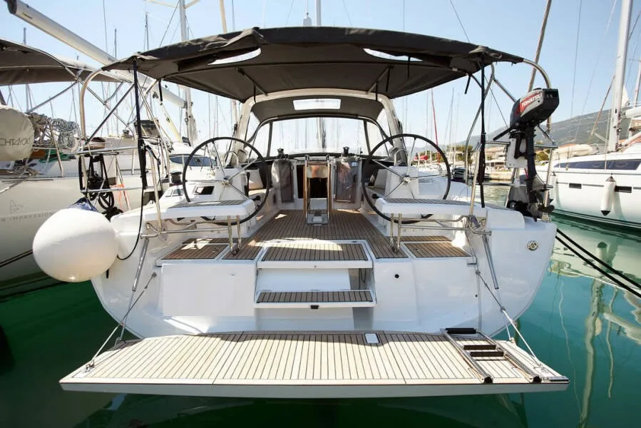 Beneteau Oceanis 41.1 gebraucht - Foto 1