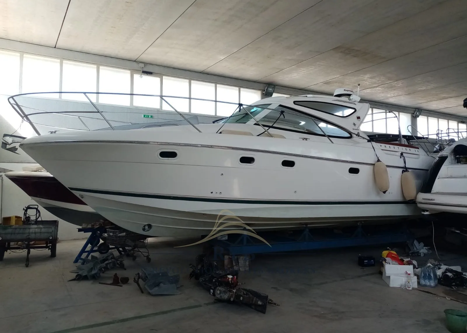 Jeanneau PRESTIGE 34 HT used - photo 1