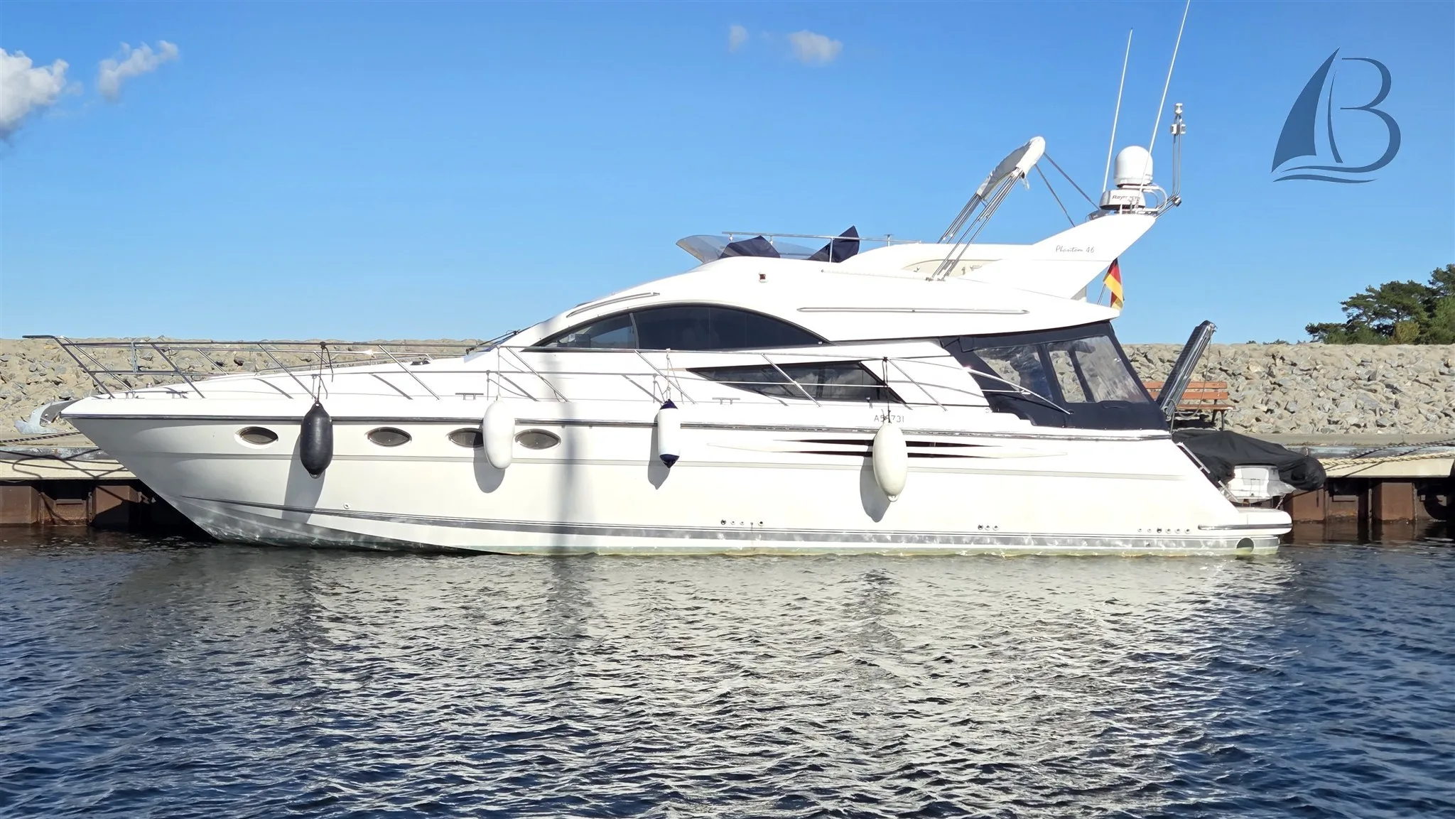 Fairline Phantom 46 usato - foto 1 Fairline Phantom 46 usato - foto 1