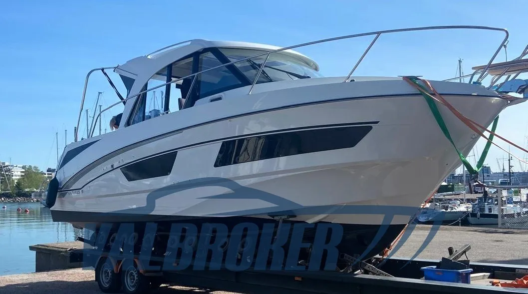 Beneteau Antares 9 usato - foto 1