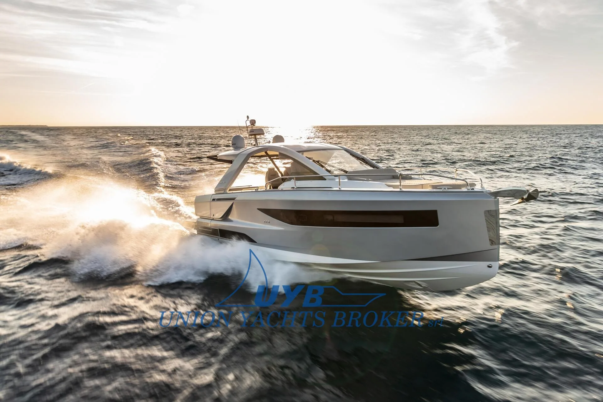 Jeanneau DB 37 new boat - photo 1