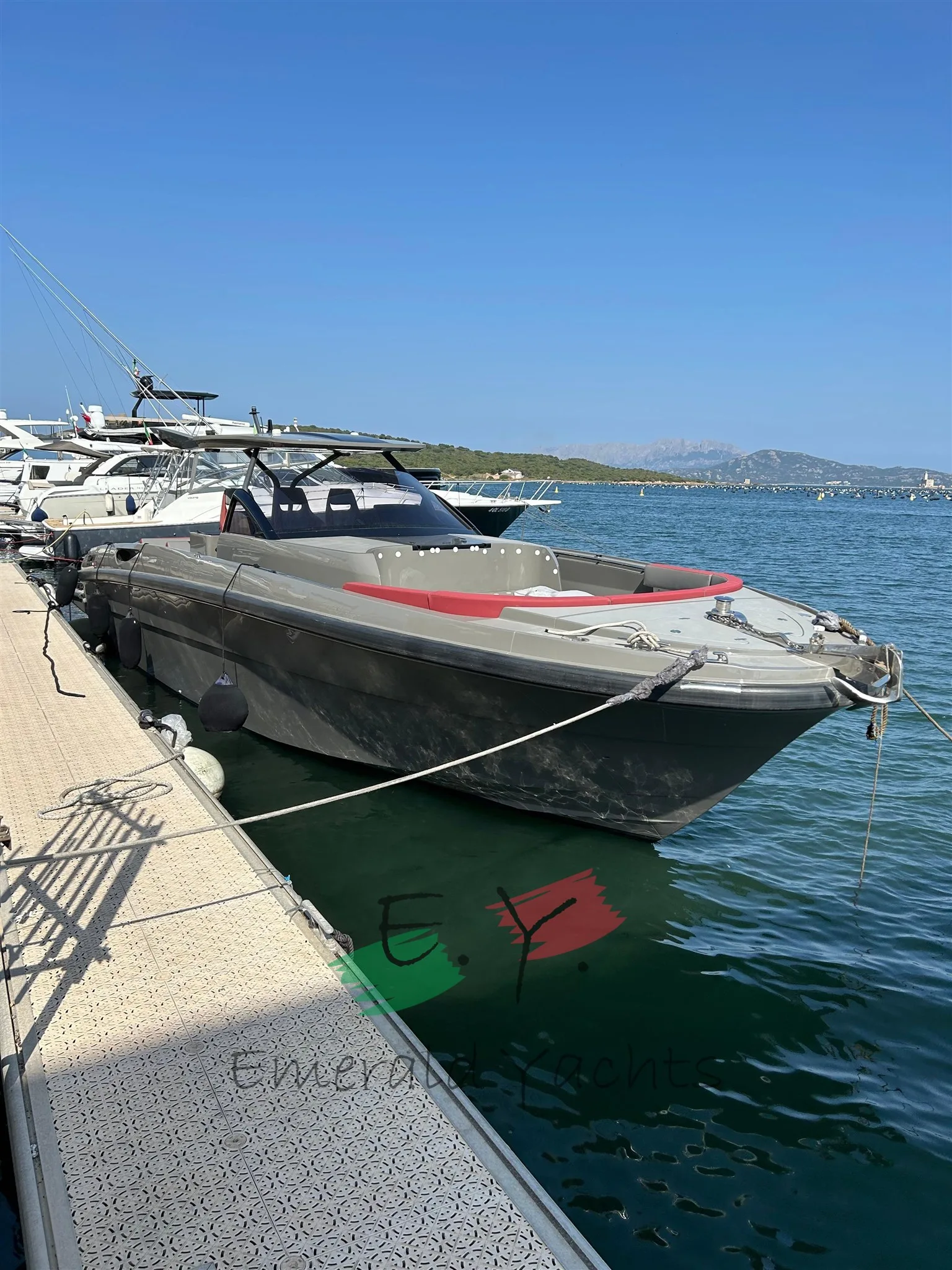 Domina Yachts 42 Walkaround gebraucht - Foto 1