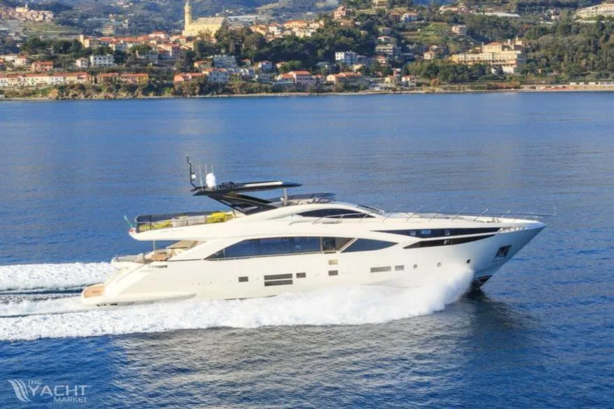 Amer Quad 100'-79' Raised Pilothouse usato - foto 1
