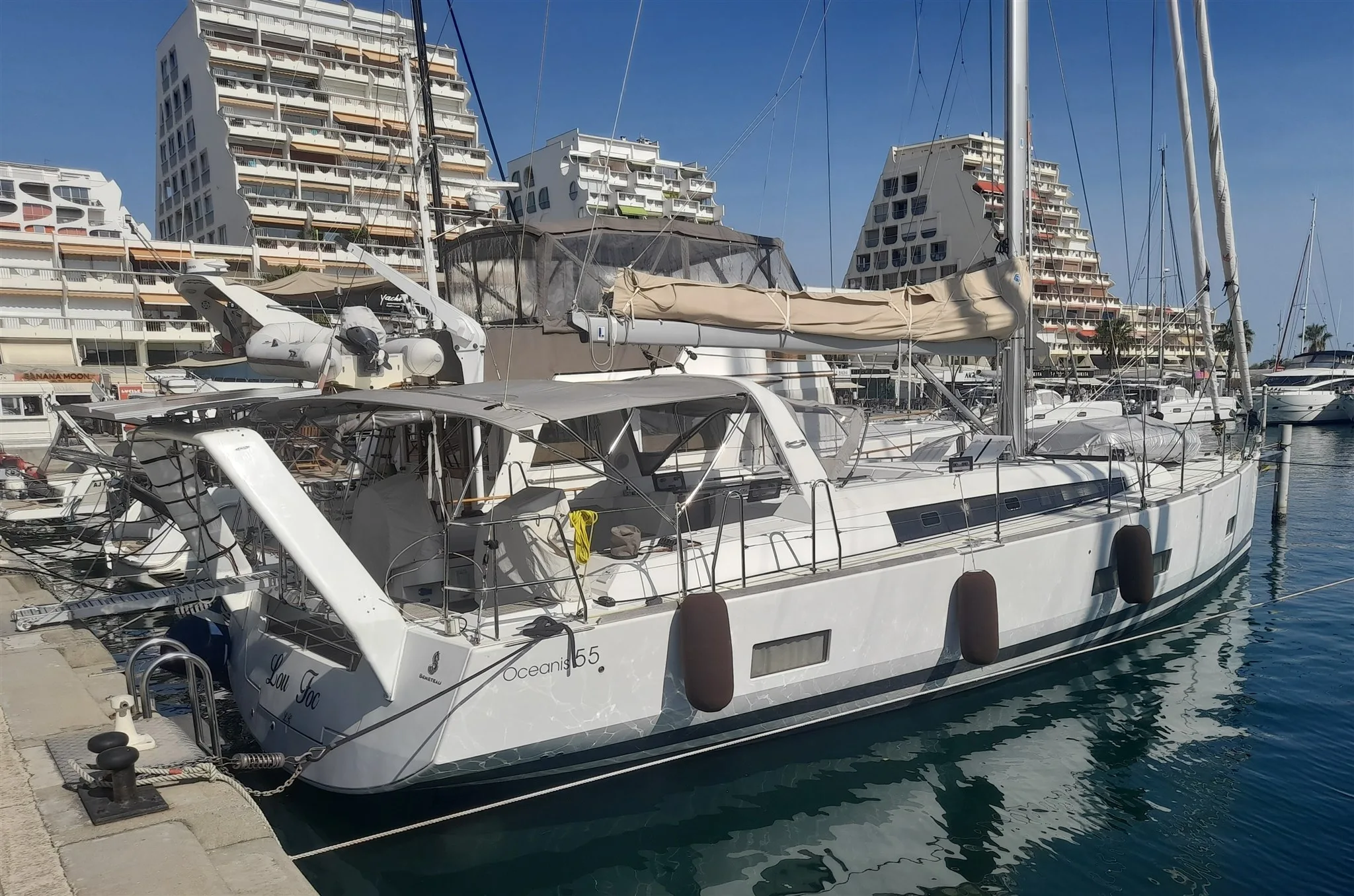Beneteau OCEANIS 55 d'occasion - photo 1 Beneteau OCEANIS 55 d'occasion - photo 1