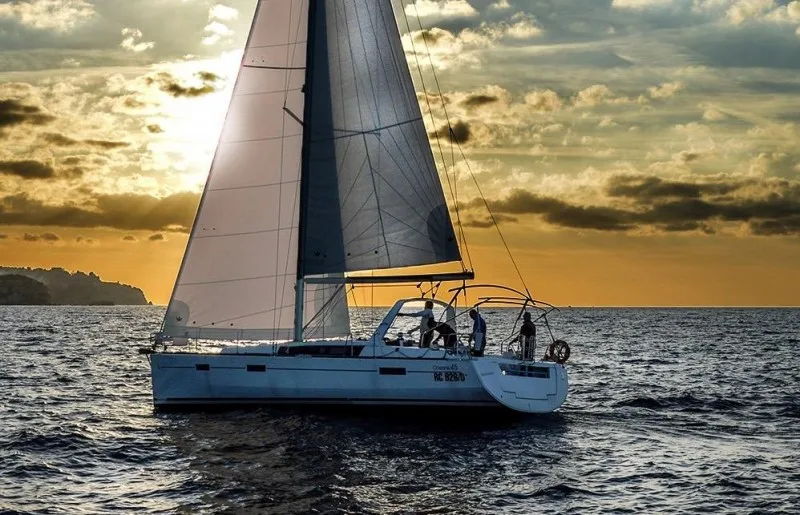 Beneteau OCEANIS 45 gebraucht - Foto 1