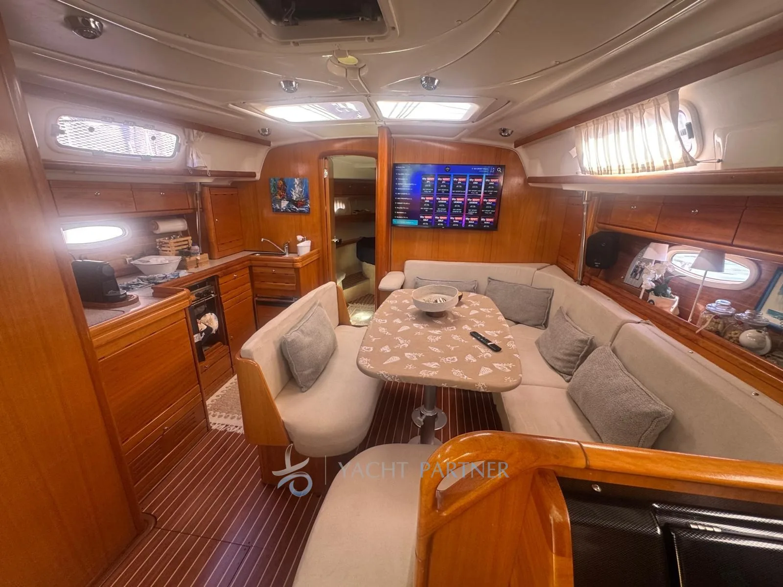 Bavaria Yachts 42 Cruiser usato - foto 1 Bavaria Yachts 42 Cruiser usato - foto 1