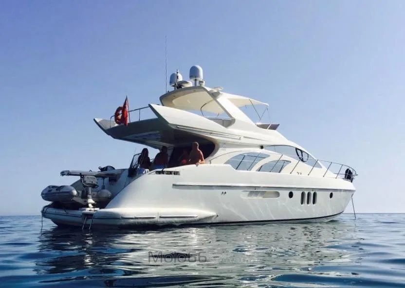 Azimut 55 Flybridge d'occasion - photo 1 Azimut 55 Flybridge d'occasion - photo 1