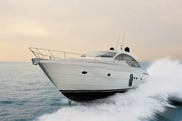 Pershing 64' d'occasion - photo 1