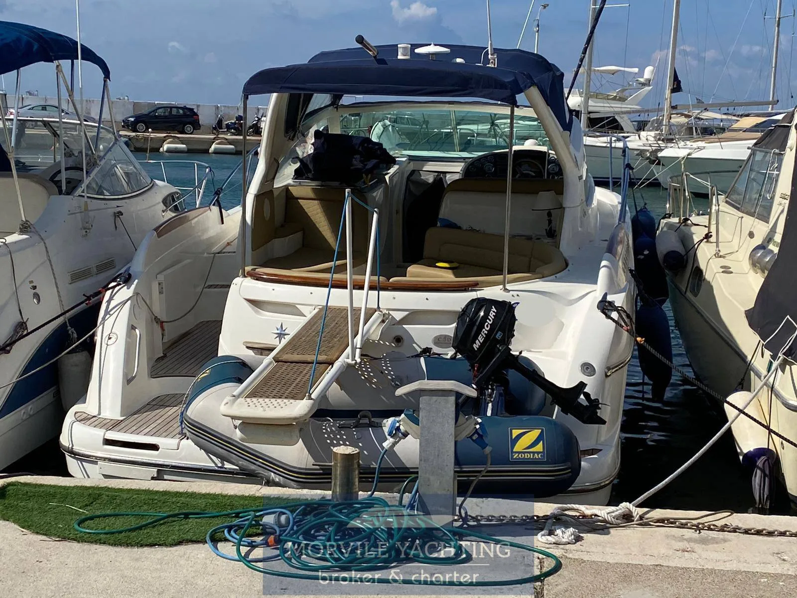 Jeanneau Prestige 34 used - photo 1 Jeanneau Prestige 34 used - photo 1