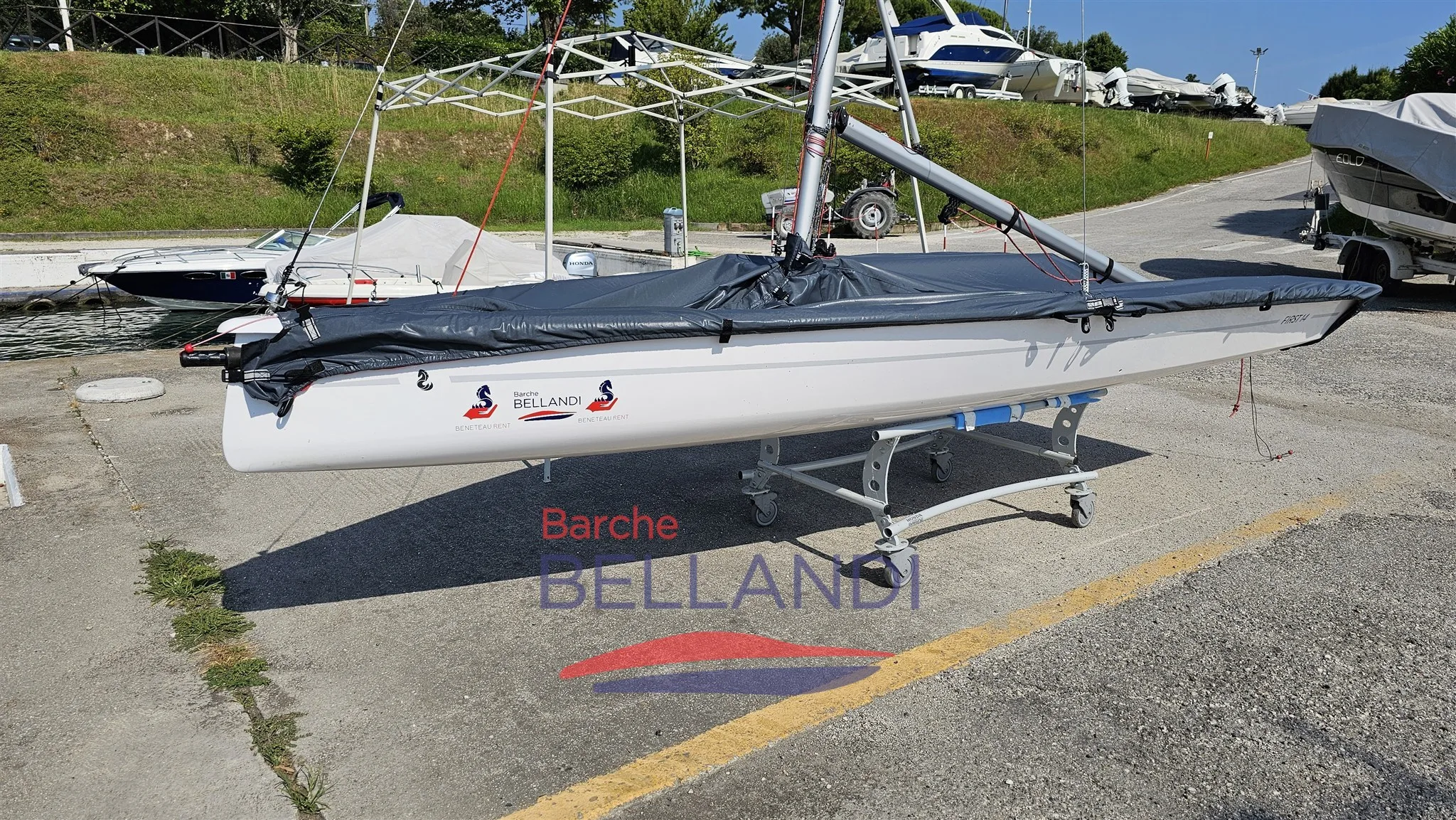 Beneteau FIRST 14 neu - Foto 1