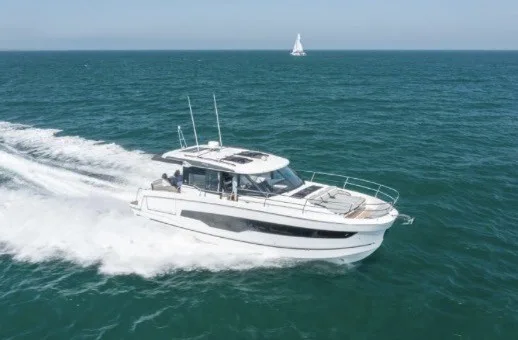 Jeanneau Merry Fisher 1295 Coupé used - photo 1