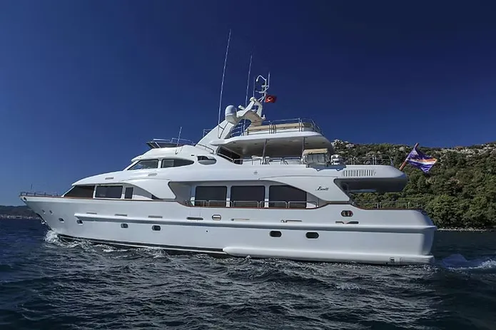 Benetti Tradition 30m (100’) usato - foto 1