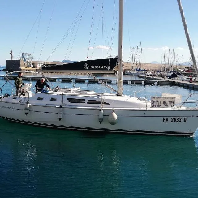 Jeanneau SUN ODYSSEY 37 d'occasion - photo 1 Jeanneau SUN ODYSSEY 37 d'occasion - photo 1