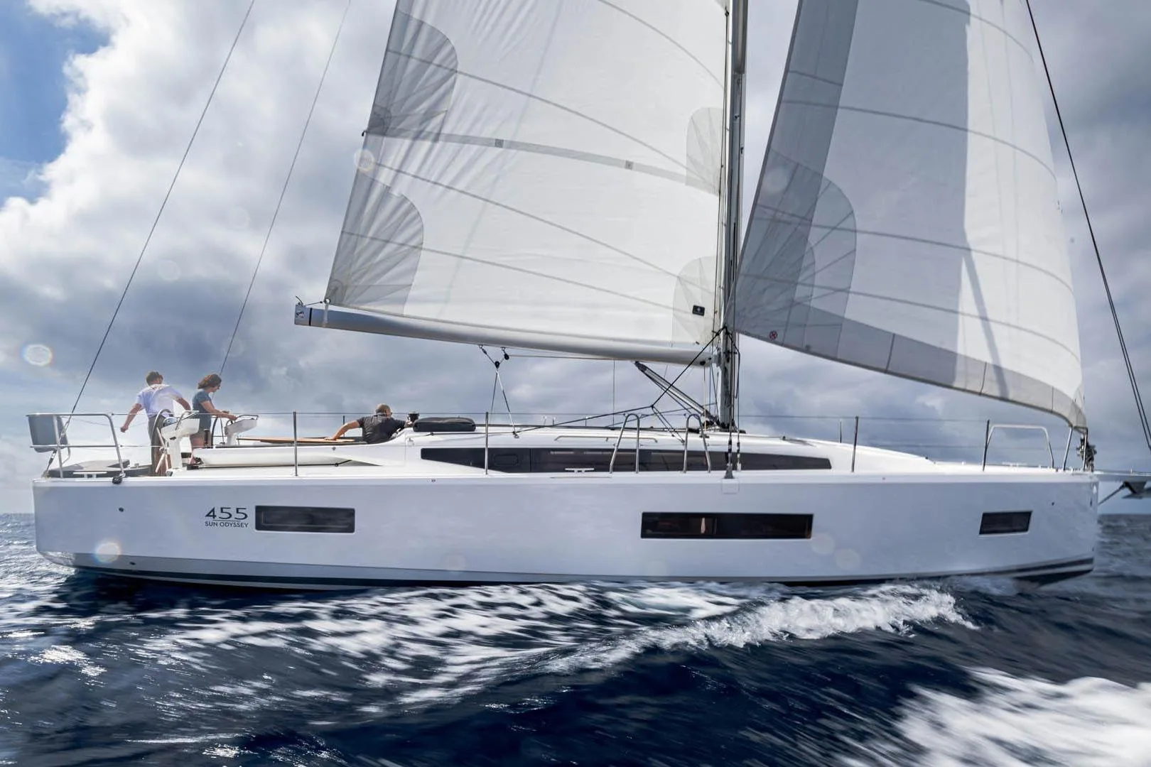 Jeanneau Sun Odyssey 455 new boat - photo 1