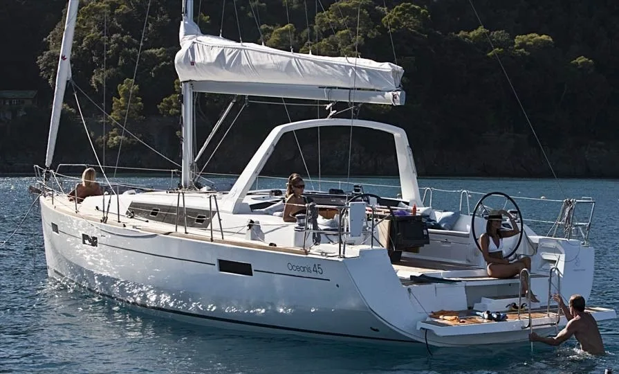 Beneteau OCEANIS 45 d'occasion - photo 1 Beneteau OCEANIS 45 d'occasion - photo 1