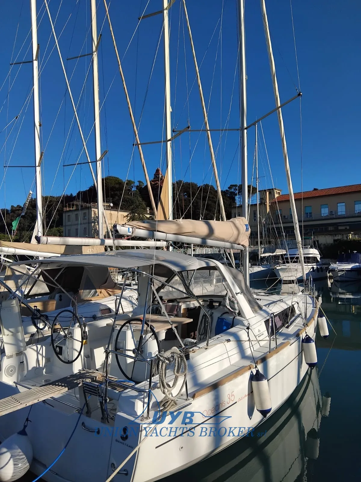 Beneteau OCEANIS 35 Sail Away gebraucht - Foto 1