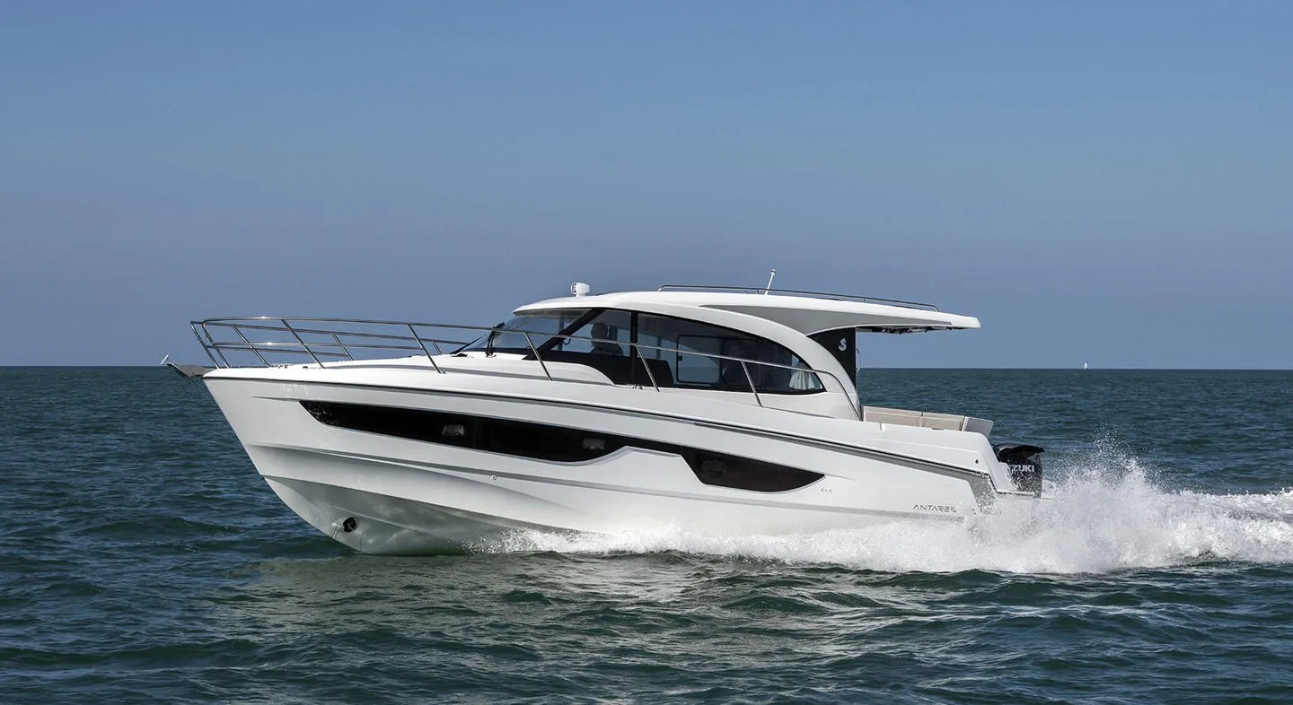 Beneteau Antares 11 OB gebraucht - Foto 1